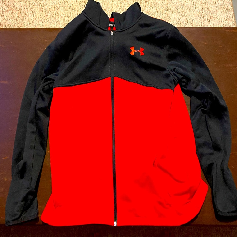 Black and red hooded sweatshirt, Under Armour coldgear.  Size Youth XL